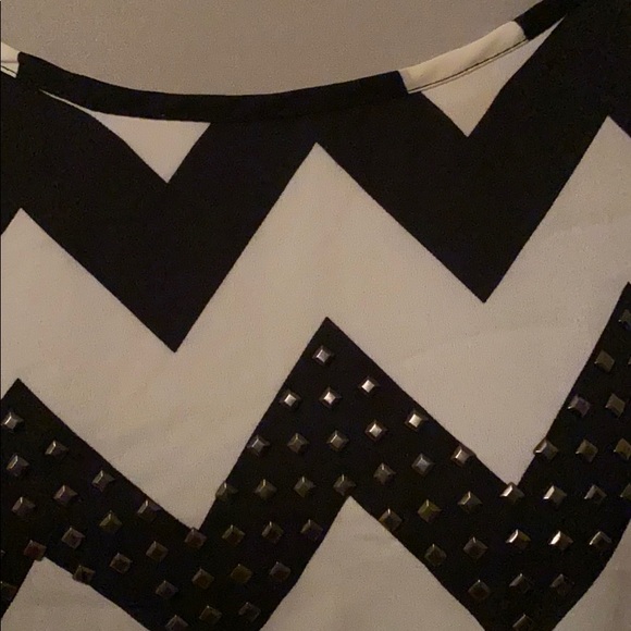 Charlotte Russe Blouse - Picture 2 of 3